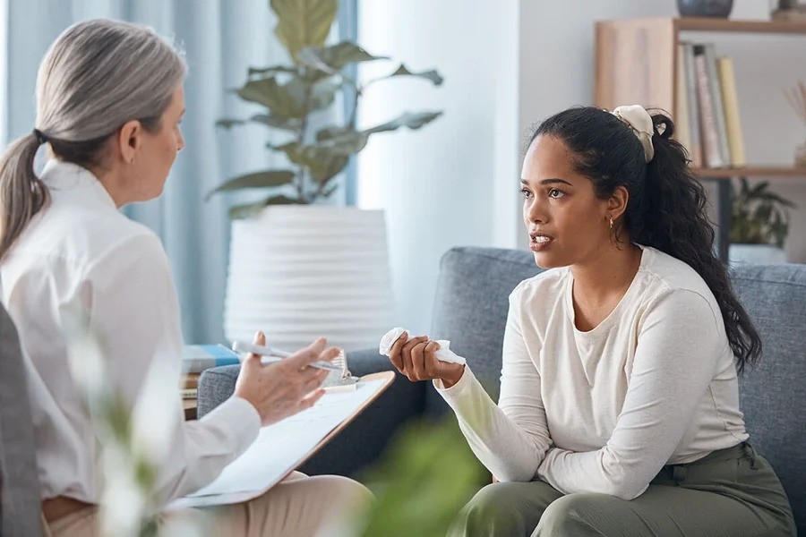 How Talking Therapy Supports Mental Wellness Growth