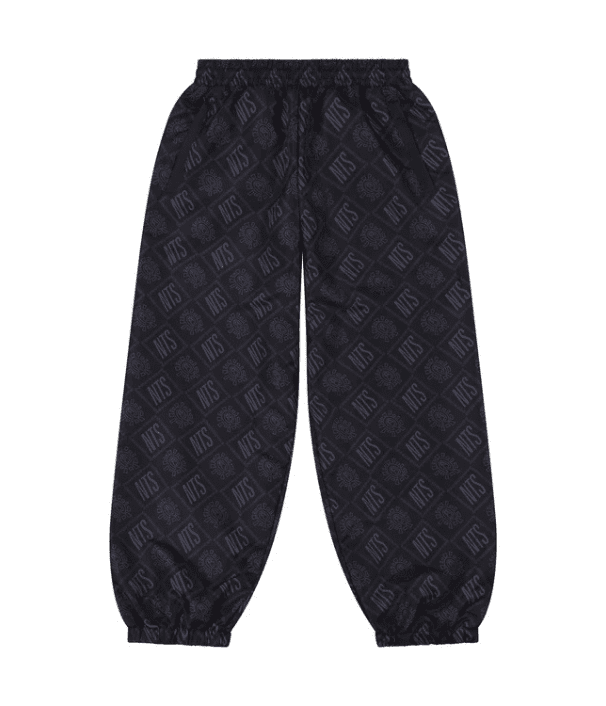 Style Out Loud With ADWYSD – Be You, Be Comfortable